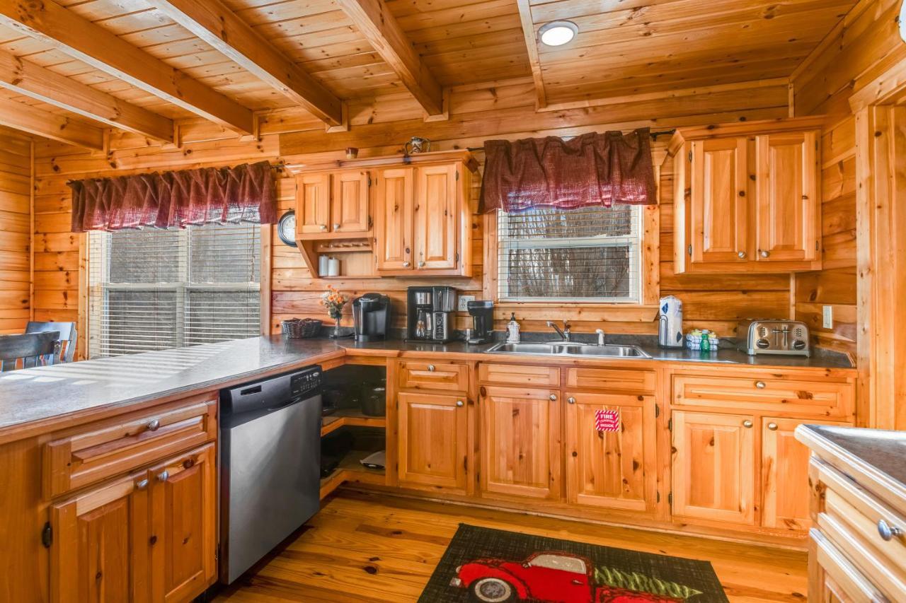 Triple Mountain View Villa Gatlinburg Exteriör bild